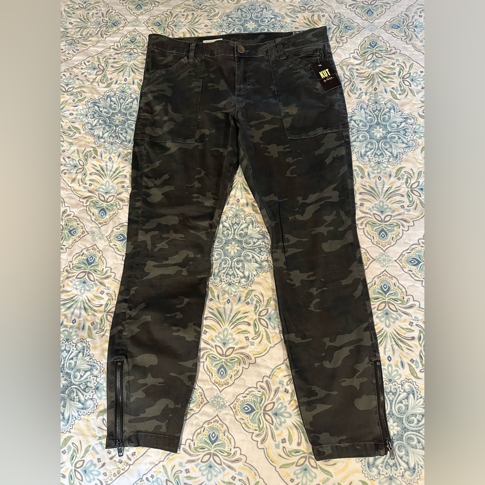 New Kut from the Kloth Women’s Ankle Skinny Leg Green Brown Camo Pants Size 14